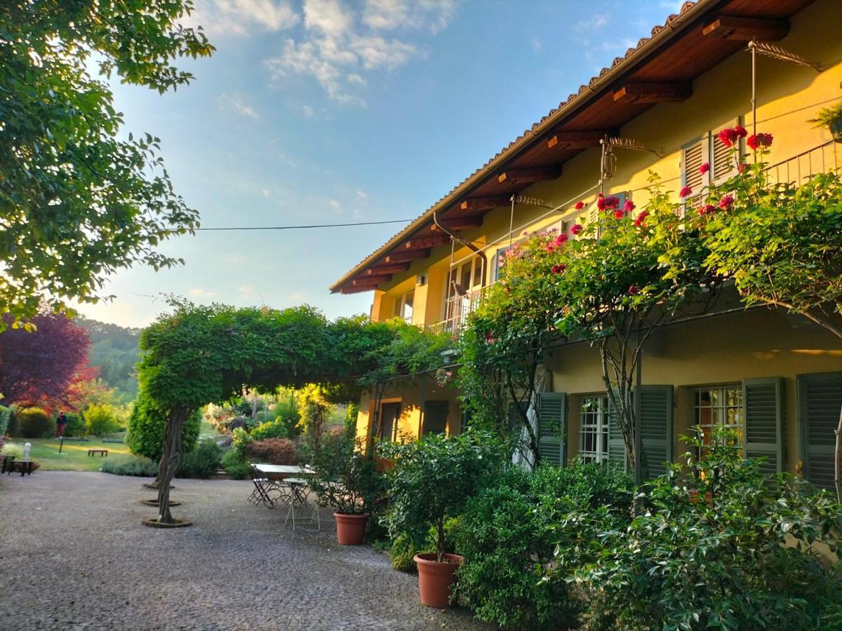 Sotto La Luna Bruna B&B Cocconato Ngoại thất bức ảnh